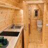 Isolerad Camping Pod 2.4 × 6.6 m med sidoingång