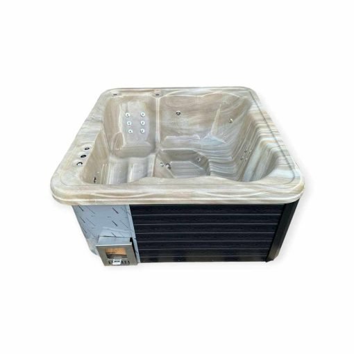Jacuzzi med akrylinsats 2,2 m x 2,2 m